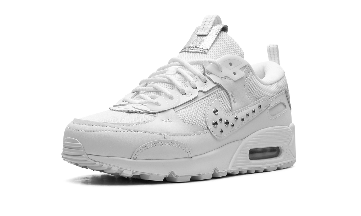 AIR MAX 90 FUTURA WMNS "Studded Swoosh" FQ8888 100