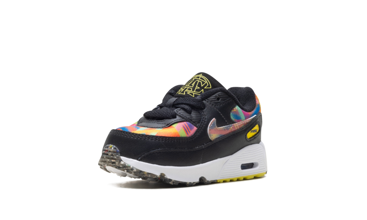 Air Max 90 TD "Familia" DM6919 900